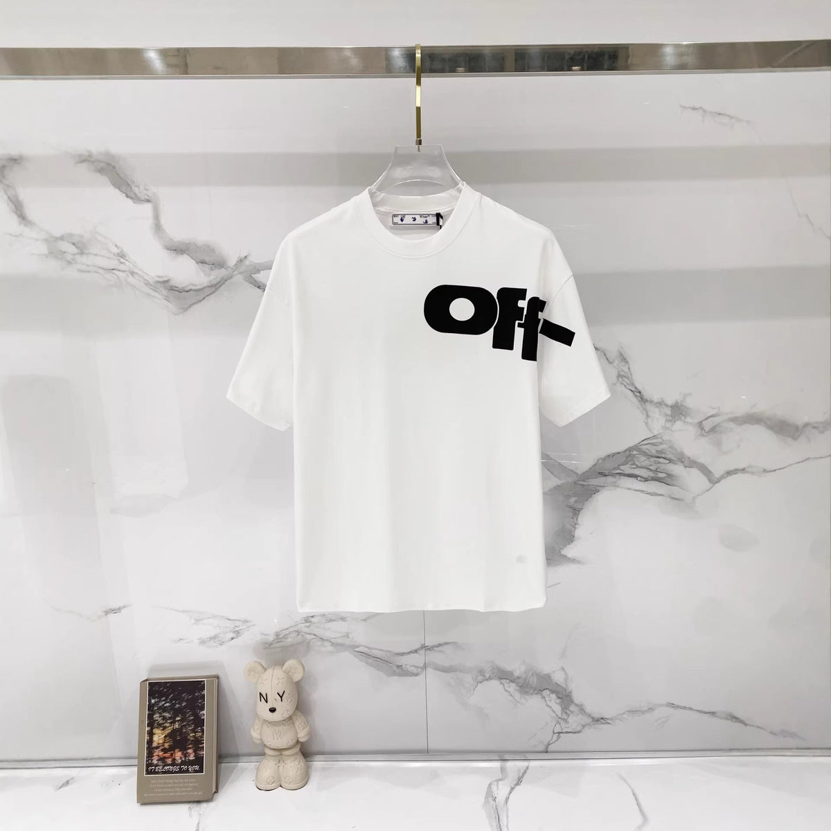 Off-White Oversized Letter Graphic Short Sleeve Crew Neck T-Shirt