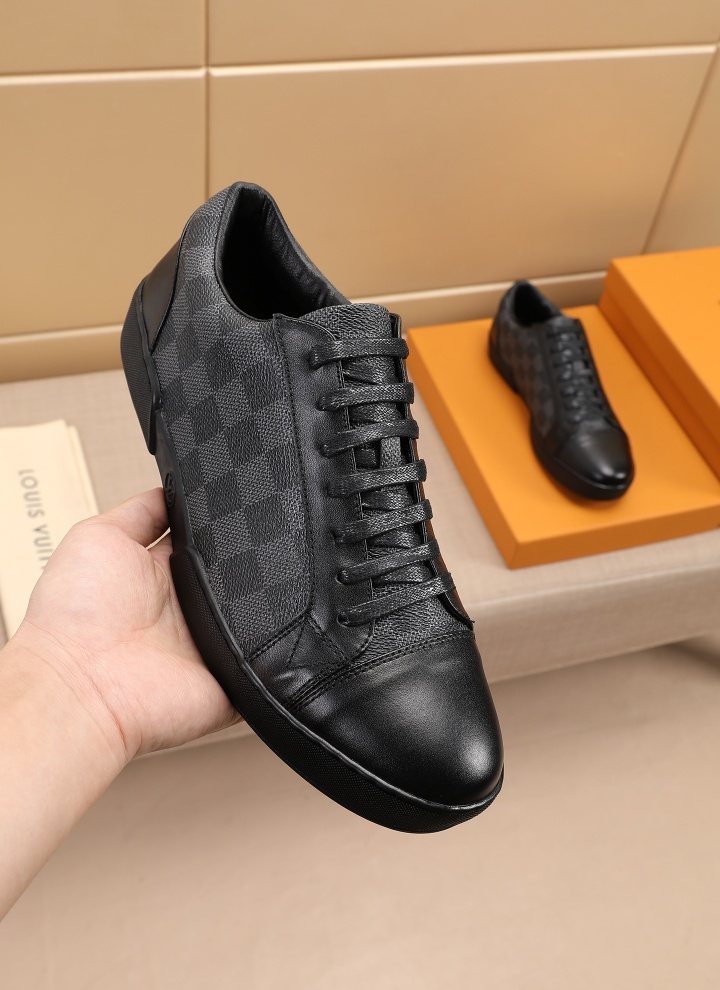 Louis Vuitton Checkered Leather Low-Top Sneakers