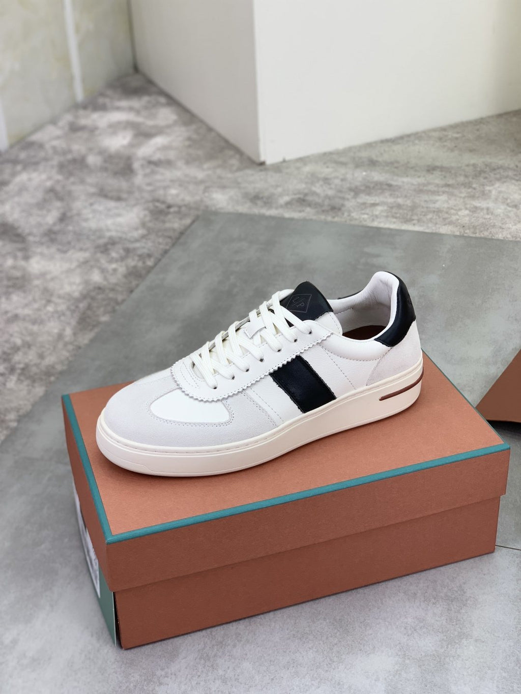 Loro Piana Contrast Stripe Low-Top Sneakers